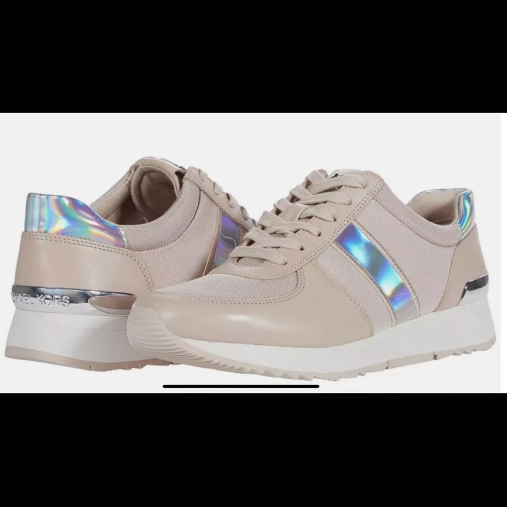 NIB $165 Michael Kors Cream and Silver Sneakers with Metallic Accents 7.5